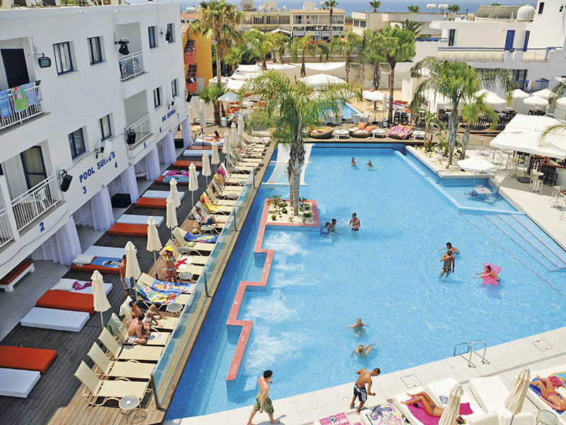 Tsokkos Holiday Apartments